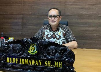 Asisten Pidana Khusus (Aspidsus) Kejati Jatim Rudi Irmawan. (Foto: istimewa)