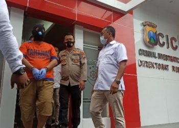 Tersangka diamankan di Polda Jatim