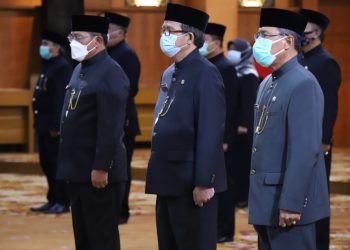 Beberapa pejabat tinggi pratama, pejabat adminsitrator dan pejabat pengawas SOTK Pemprov Jatim yang dilantik Sekdaprov Heru Tjahjono.