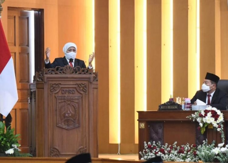 Gubernur Jatim Khofifah Indar Parawansa.