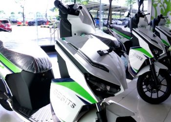 Penampilan sepeda motor GESITS yang didesain khusus untuk Terminal Teluk Lamong.
