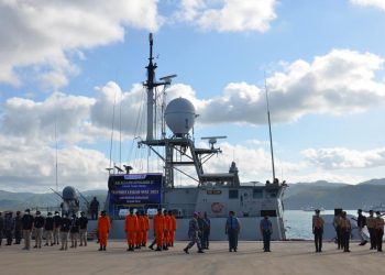 Upacara pelepasan tim ekspedisi Laskar Nusa melaksanakan program “Kas Keliling Kepulauan 3T” untuk menunjang program kerja Bank Indonesia.