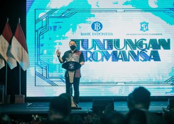 Wali Kota Surabaya Eri Cahyadi saat launching kawasan wisata Tunjungan yang disebut sebagai Tunjungan Romansa.