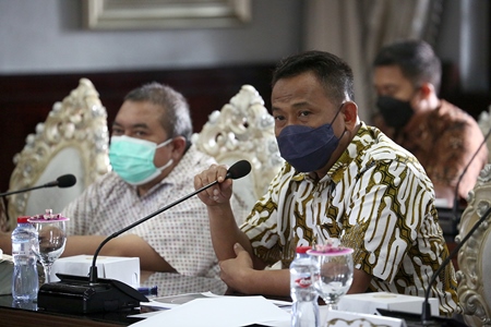 Kepala Dinas Pendidikan (Dispendik) Surabaya Supomo.