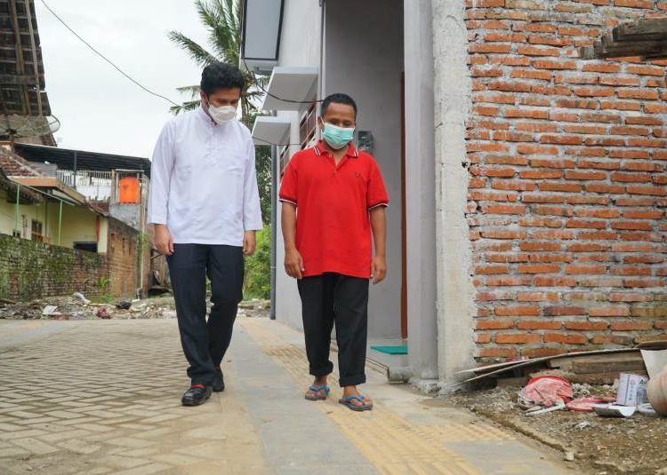 Wakil Gubernur Jawa Timur Emil Elestianto Dardak meninjau langsung kawasan perumahan inklusif yang dibangun di Desa Prambon, Kecamatan Tugu, Kabupaten Trenggalek.