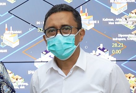 Direktur Utama PDAM Surya Sembada, Arief Wisnu Cahyono.