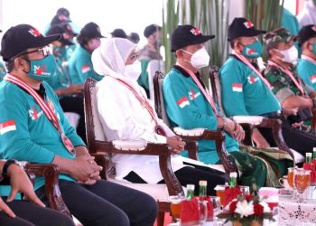 Gubernur Jatim Khofifah Indar Parawansa menghadiri puncak peringatan Hari Anti Korupsi Sedunia (Hakordia) tahun 2021 di Pondok Pesantren Bumi Sholawat, Sidoarjo.