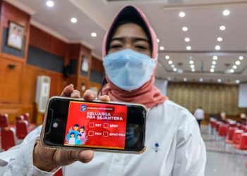 Kepala Dinas Sosial Kota Surabaya, Anna Fajriatin.