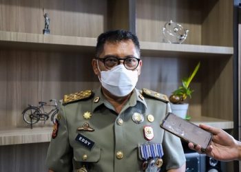 Kepala Satpol PP Kota Surabaya, Eddy Christijanto.