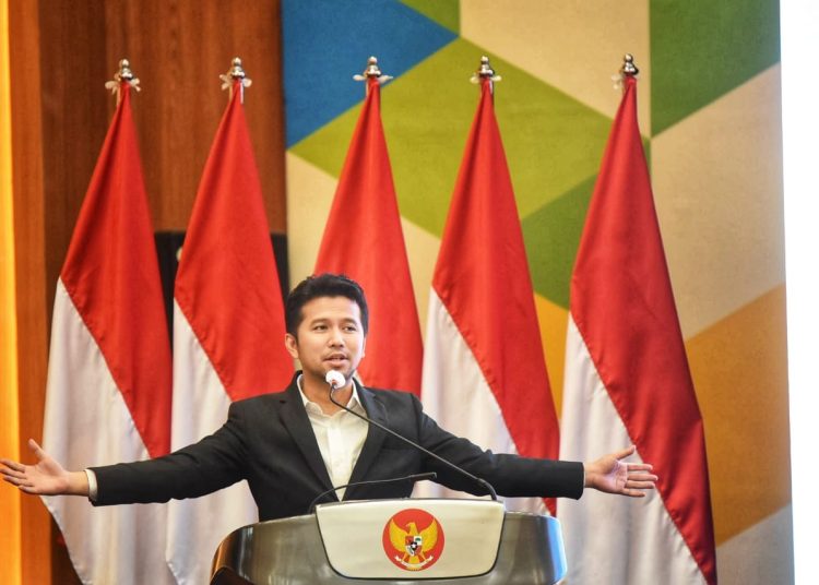 - Wakil Gubernur Jawa Timur Emil Elestianto Dardak