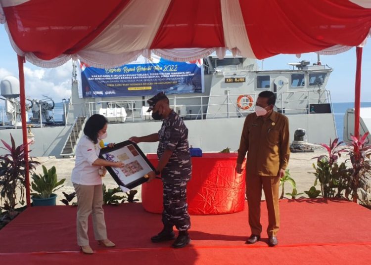 Pelepasan tim ekspedisi Rupiah Berdaulat di dermaga Lantamal VII Kupang, Nusa Tenggara Timur.