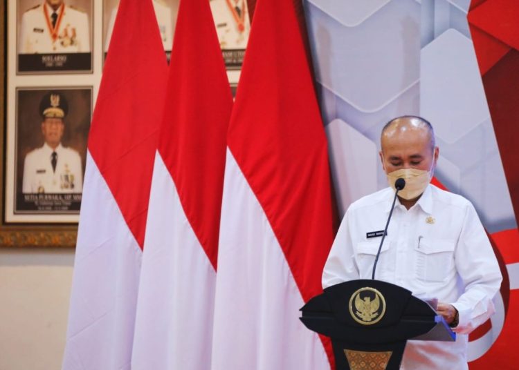 Kepala Dinas Pendidikan Jawa Timur Wahid Wahyudi