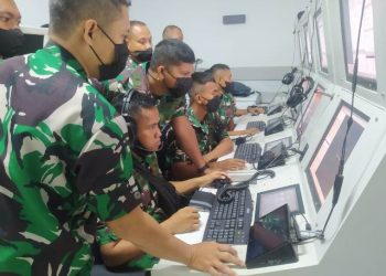 Satuan Eskorta Koarmada II menggelar Latihan Operasi Matra Laut (Latopsmatla), dengan materi prosedur penembakan musuh dengan metode Over The Horizon Target (OTHT).