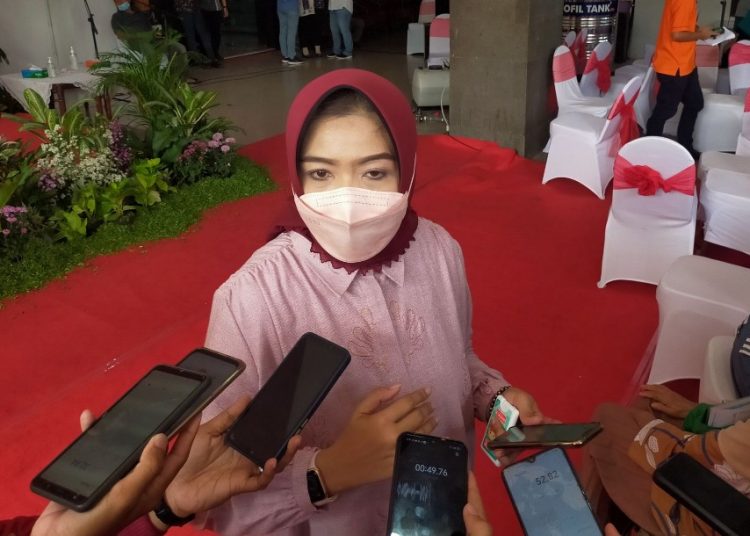Kepala Dinas Sosial (Dinsos) Kota Surabaya, Anna Fajriatin.