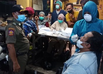 Kegiatan swab hunter yang dilakukan secara mobile beberapa waktu lalu.