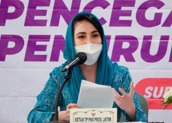 Ketua PKK Provinsi Jawa Timur Arumi Bachsin
