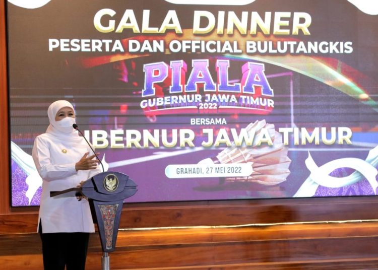 Gubernur Jatim Khofifah Indar Parawansa dalam gala dinner bersama peserta dan official kejuaraan di Gedung Negara Grahadi, Surabaya.
