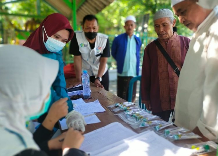 Tes PCR bagi Calon Jamaah Haji Kabupaten Bojonegoro yang dilakukan Dinas Kesehatan setempat.