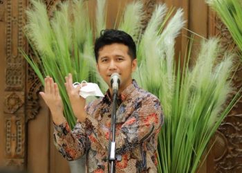 Gubernur Jawa Timur Emil Elestianto Dardak