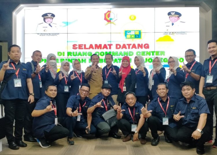 Dinas Komunikasi dan Informatika (Kominfo) Bojonegoro menerima kunjungan Tim Studi Lapangan Peserta Pelatihan Kepemimpinan Administrator (PKA) Angkatan I Puslatbang KMP Makassar.