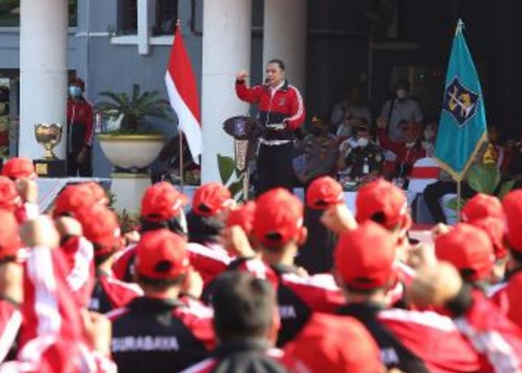 Wali Kota Surabaya Eri Cahyadi dalam pelepasan 794 atlet yang mengikuti Pekan Olahraga Pemerintah Provinsi (Porprov) Jawa Timur VII Tahun 2022.