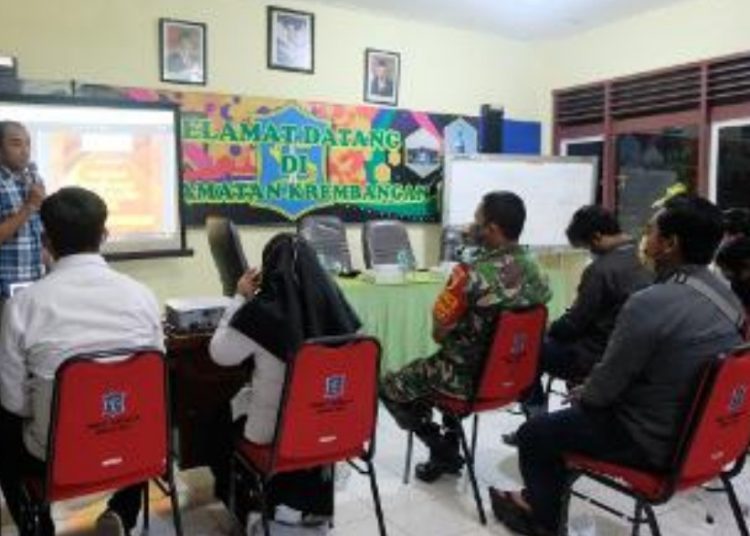 Sosialisasi wawasan kebangsaan dan nasionalisme kepada pengurus RW dari wilayah kelurahan yang berada di Kecamatan Krembangan.
