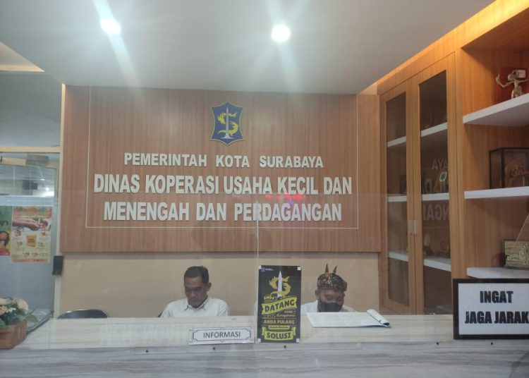 Kantor Dinas Koperasi Usaha Kecil dan Menengah dan Perdagangan (Dinkopdag)  Pemkot Surabaya.