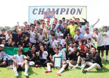 Kesebelasan Pondok Pesantren (Ponpes) Ihyaa Ussunnah dari Kecamatan Bojonegoro menjadi juara setelah mengalahkan kesebelasan Ponpes Roudlotut Tholibin, Kecamatan Balen di Turnamen Liga Santri PSSI piala Kepala Staf Angkatan Darat (KASAD) tahun 2022 di wilayah Kabupaten Bojonegoro.