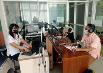 Sosialisasi pentingnya tumbuh kembang anak pada 1000 hari pertama kehidupan di Malowopati FM.