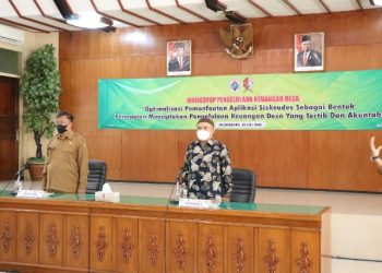 Kegiatan workshop pengelolaan keuangan desa angkatan I di ruang Angkling Dharma Pemkab Bojonegoro.