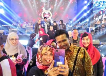 Wagub Jatim Emil Elestianto Dardak di sela penutupan peringatan Hari Ulang Tahun Ikatan Notaris Indonesia (INI) ke-114 wilayah Jawa Timur yang dikemas dalam Notaria Fest 2022 di DBL Arena.