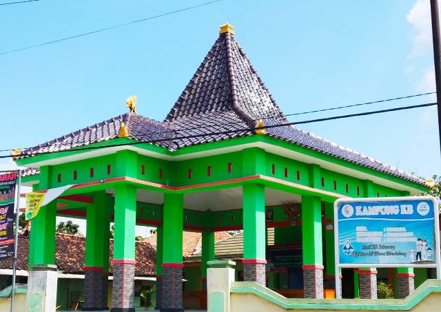 Balai Kemasyarakatan Desa Pengkol, Kecamatan Tambakrejo, Bojonegoro.