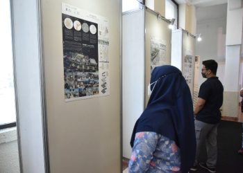 Hasil sayembara desain arsitektur kawasan wisata Ampel ditampilkan di Balai Kota.