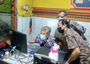 Salah satu pelayanan yang dilakukan dengan mendekatkan diri padamasyarakat agar pelayanan semakin dekat dan cepat.