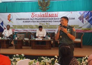 Sosialisasi pembinaan pemberdayaan bagi organisasi kemasyarakatan yang dilaksanakan Bakesbangpol Bojonegoro.