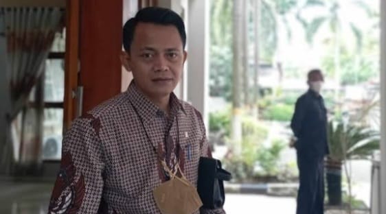 Anggota Komisi B DPRD Bojonegoro, Lasuri.