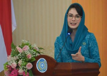 Ketua Tim Penggerak Pemberdayaan Kesejahteraan Keluarga Provinsi Jawa Timur Arumi Bachsin.