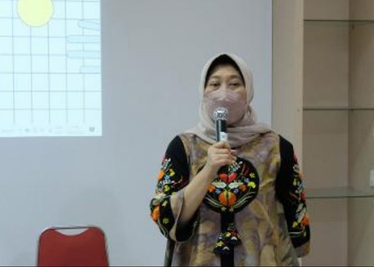 Kepala Dinkes Surabaya, Nanik Sukristina.