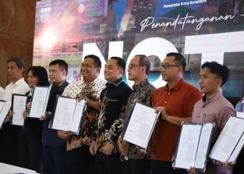 Sejumlah perwakilan 58 hotel se-Surabaya melakukan penandatanganan atau Nota Kesepakatan Bersama (NKB) tentang penggunaan produk UMKM di Surabaya.