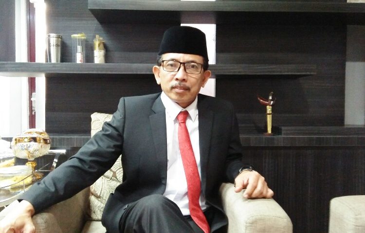 Wakil Ketua DPRD Kota Surabaya AH Thony.