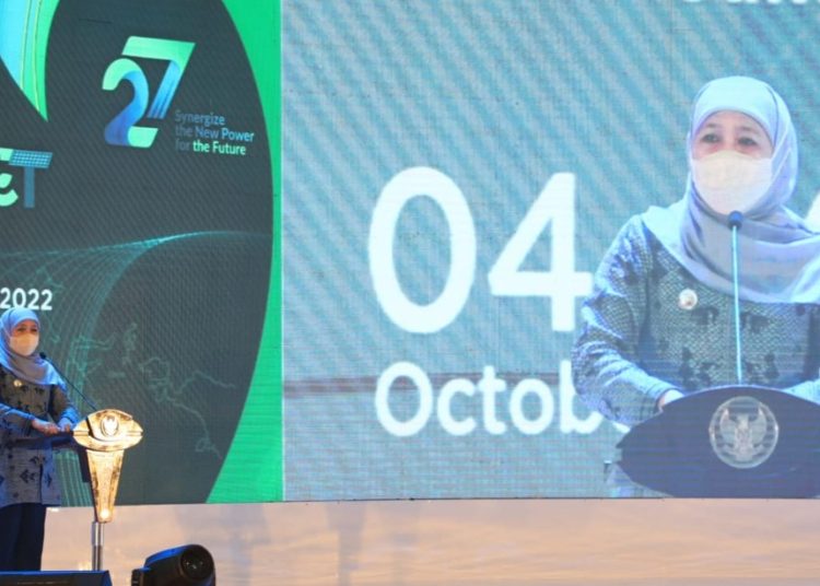 Gubernur Jatim Khofifah Indar Parawansa.