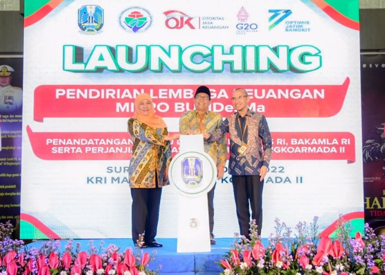 launching pendirian Lembaga Keuangan Mikro BUMDesMa di Koarmada II Tanjung Perak Surabaya.