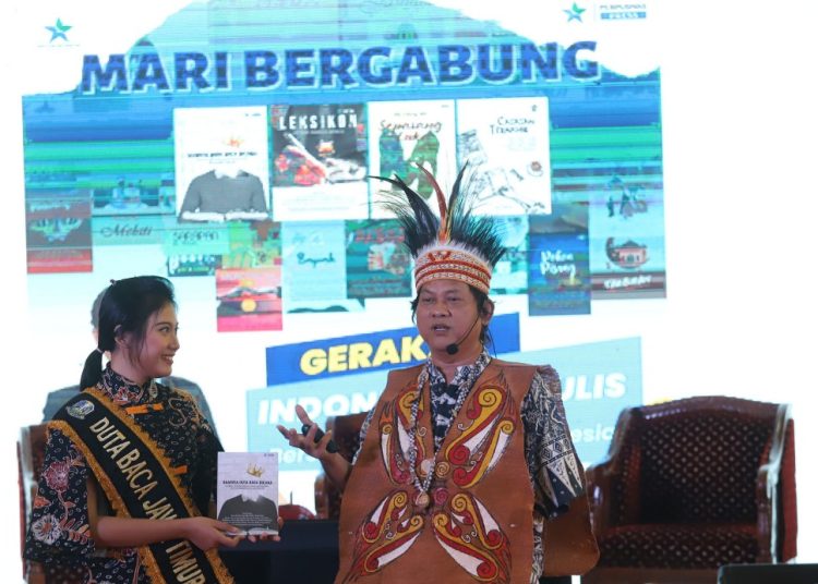 Kegiatan Duta Baca Literasi di Gedung Merah Putih Komplek Balai Pemuda, Surabaya.
