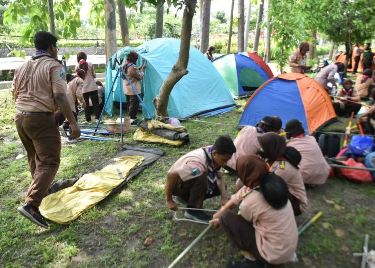 Kegiatan Aksi Arek Saka Bakti Husada (ASAHBAYA) tahun 2022 di Hutan Kota Balas Klumprik Kecamatan Wiyung, Surabaya.