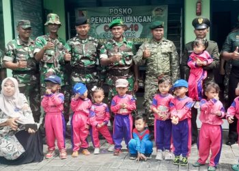 Komando Rayon Militer 0813-07/Kepohbaru, mendapat kunjungan puluhan anak-anak didik dari Pos Pendidikan Anak Usia Dini Cempaka Desa Sumberagung dan Taman Kanak-Kanak (TK) Al Majid Desa Brangkal, Kecamatan Kepohbaru, Bojonegoro.