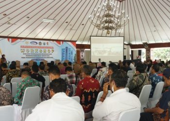 Workshop Evaluasi Pengelolaan Keuangan dan Pembangunan Desa di Pendopo Malowopati Pemkab Bojonegoro.