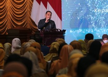 Wali Kota Eri Cahyadi saat membuka acara Sosialisasi Pelaksanaan Manajemen Risiko.