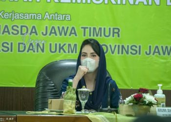 Ketua Dekrasnasda Jawa Timur Arumi Bachsin
