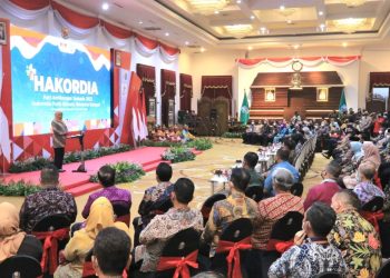 Gubernur Jatim Khofifah Indar Parawansa dalam acara Road to Peringatan Hari Anti Korupsi Sedunia (Hakordia) Tahun 2022, di gedung Negara Grahadi, Surabaya.