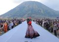 East Java Fashion Harmony (EJFH) 2022 di Segoro Wedhi Gunung Batok Kawasan Taman Nasional Bromo Tengger Semeru.